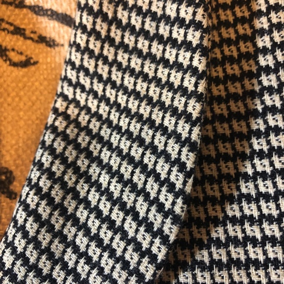 Tahari Vintage Jacket - Picture 3 of 8